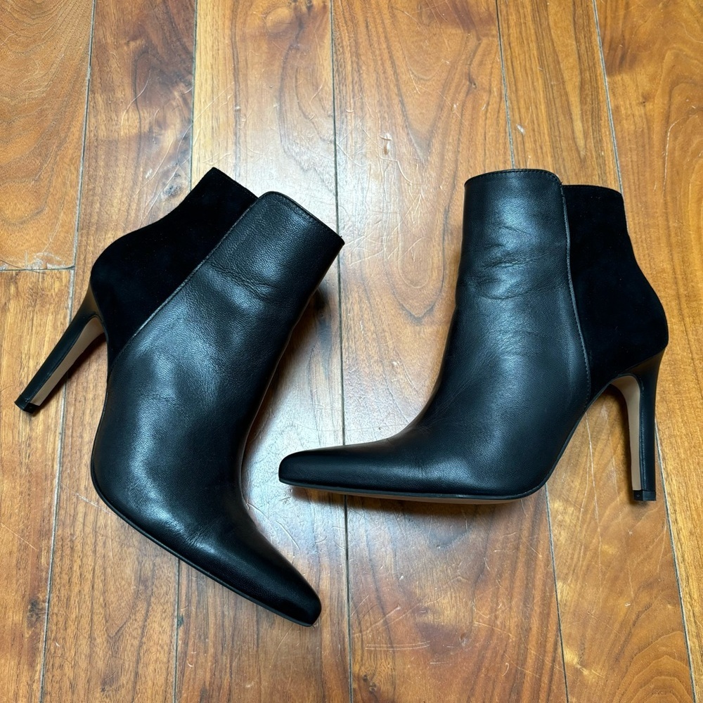 Saint + Sofia Tamara Heeled Ankle Boot in Black Leather 6 - Picture 3 of 13